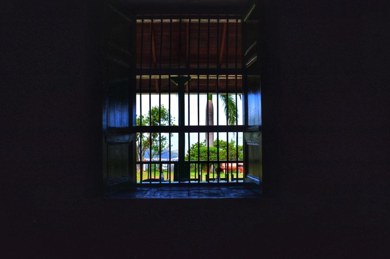 La Hacienda Hostel ซานกิล ภายนอก รูปภาพ