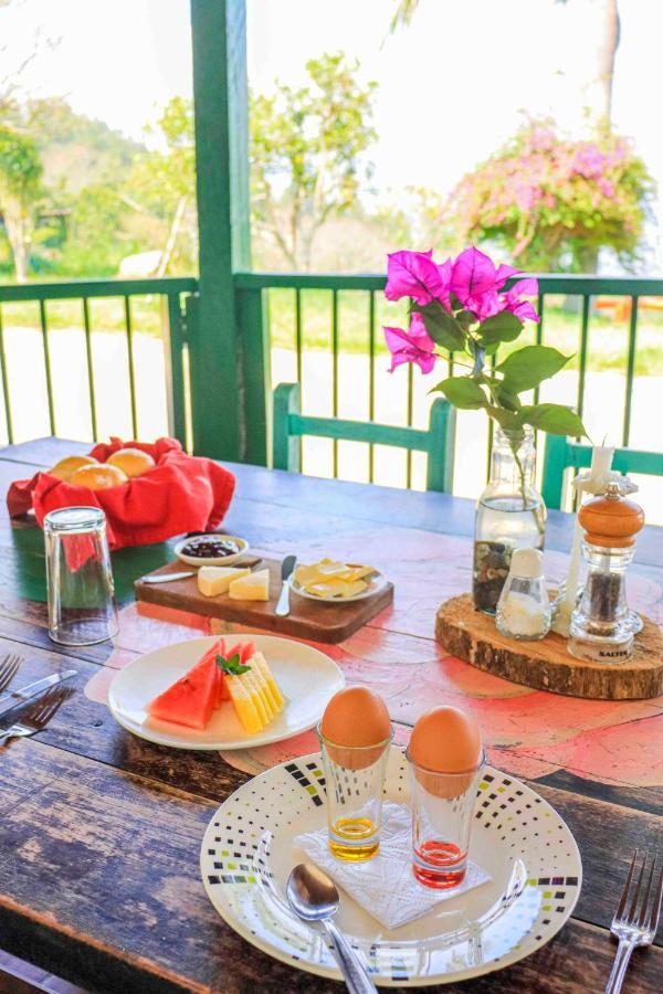 La Hacienda Hostel ซานกิล ภายนอก รูปภาพ