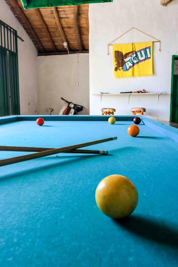 La Hacienda Hostel ซานกิล ภายนอก รูปภาพ